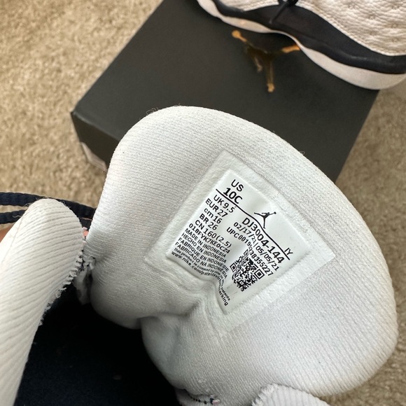 Toddler Retro Jordan 13 - Picture 3 of 6